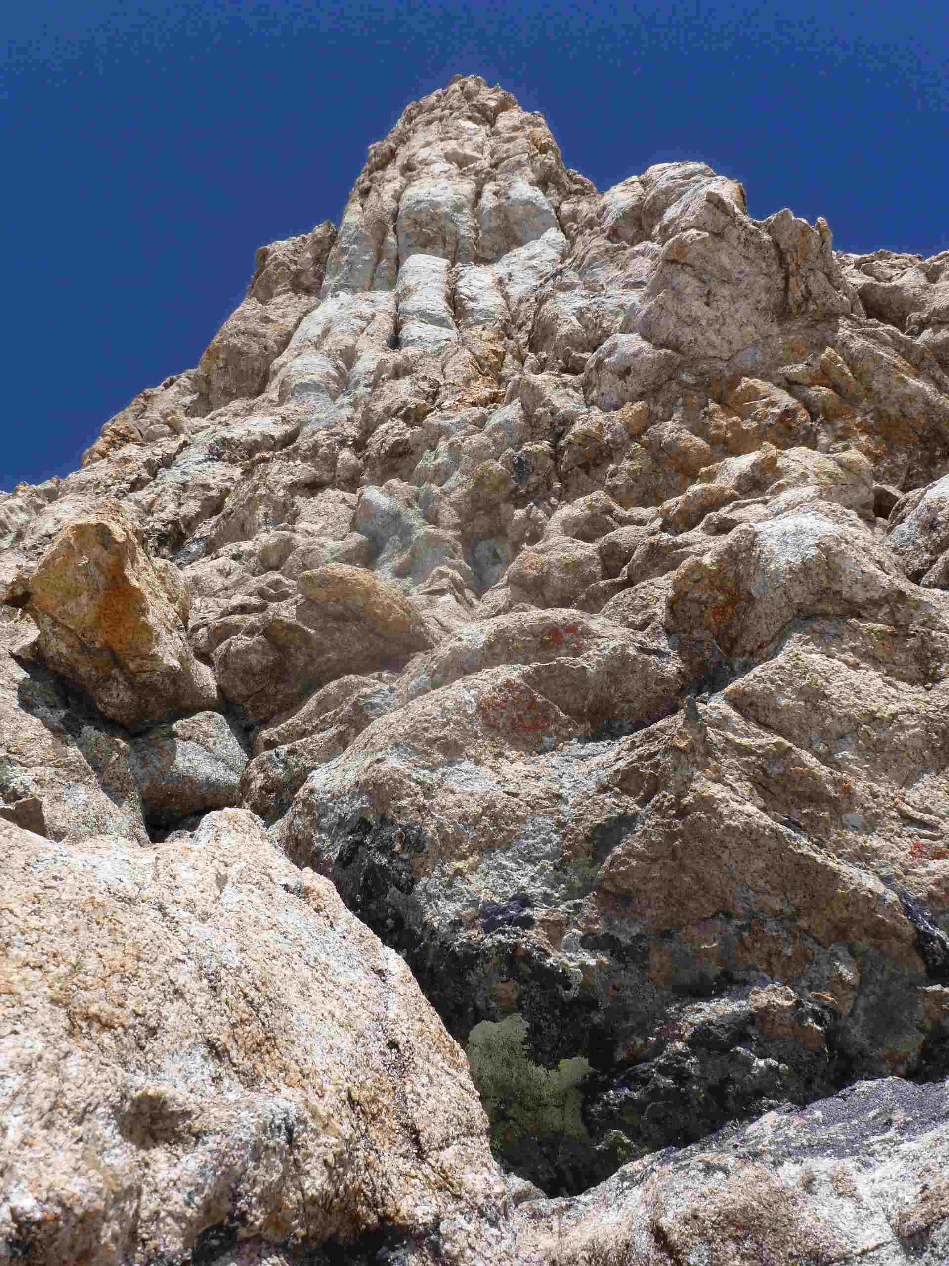 Pilier Candau en face sud du Rateau